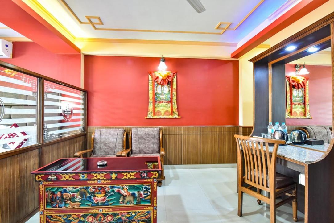 Hotel Zambala House 麦罗肯机 外观 照片