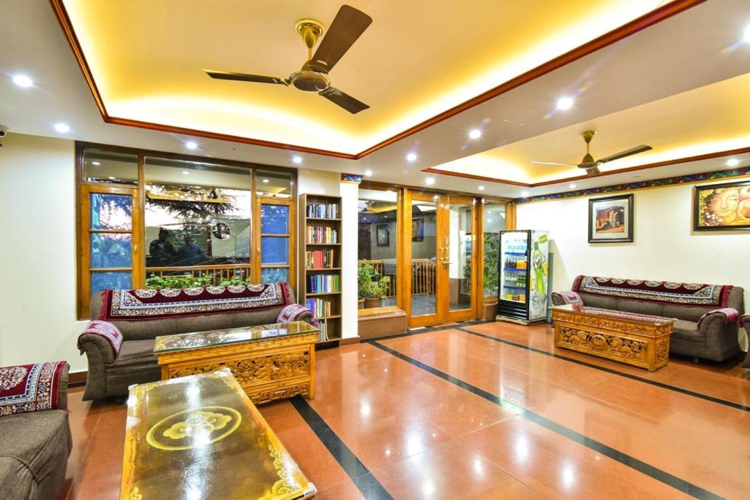 Hotel Zambala House 麦罗肯机 外观 照片